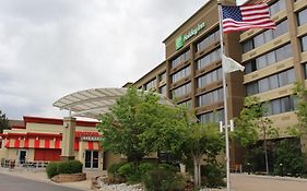 Holiday Inn Lakewood Co